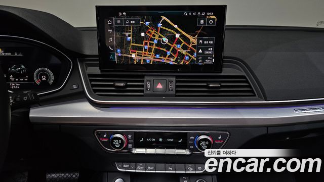Audi Q5 2024 — photo 20