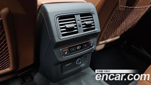 Audi Q5 2024 — photo 25