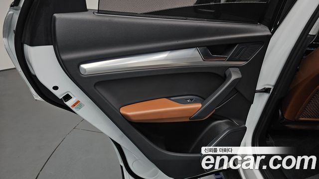 Audi Q5 2024 — photo 15
