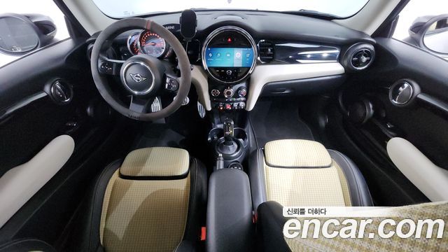 Mini Cooper 2022 — photo 10