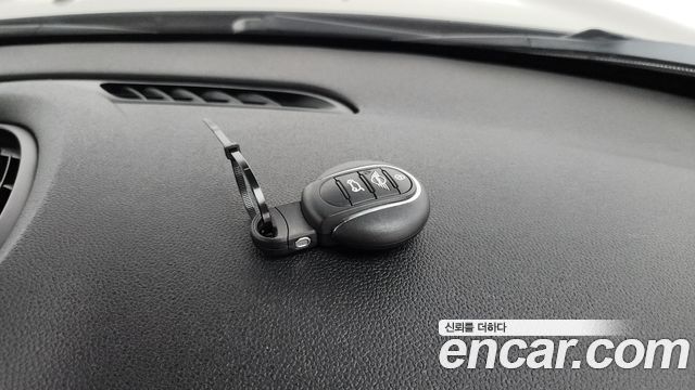 Mini Cooper 2022 — photo 20