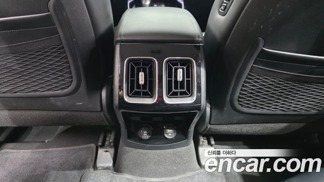 Kia Sorento 2021 — photo 32