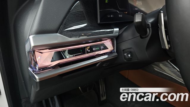 BMW i7 2023 — photo 24