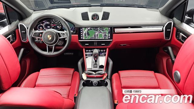 Porsche Cayenne 2023 — photo 10