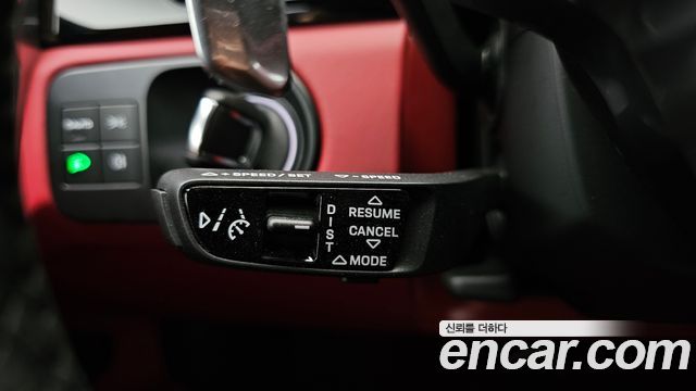 Porsche Cayenne 2023 — photo 32