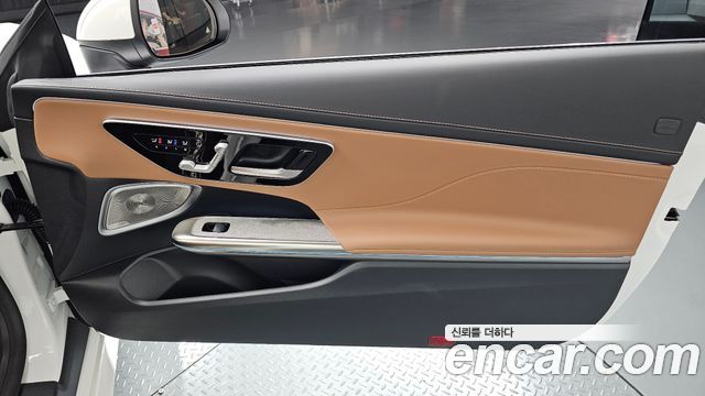 Mercedes-Benz CLE-Class 2025 — photo 15