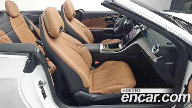Mercedes-Benz CLE-Class 2025 — photo 16
