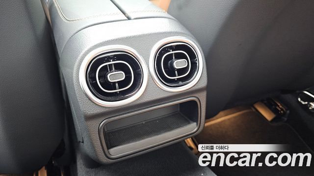 Mercedes-Benz CLE-Class 2025 — photo 30