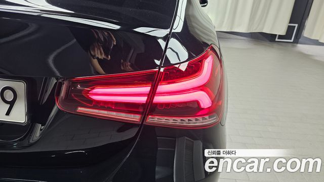 Mercedes-Benz A-Class 2021 — photo 9