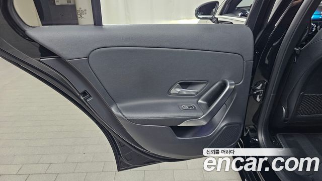 Mercedes-Benz A-Class 2021 — photo 15