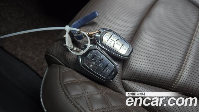 KG Mobility Rexton 2021 — photo 27