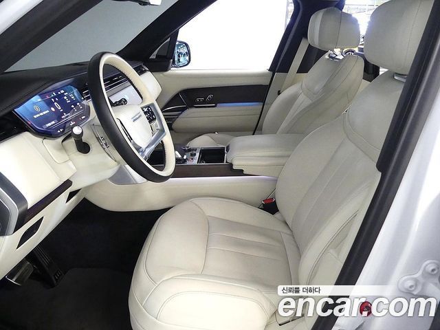Land Rover Range Rover 2023 — photo 7