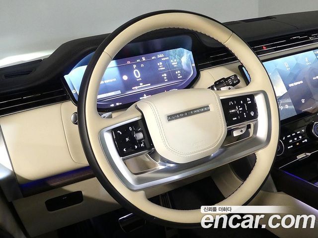 Land Rover Range Rover 2023 — photo 11