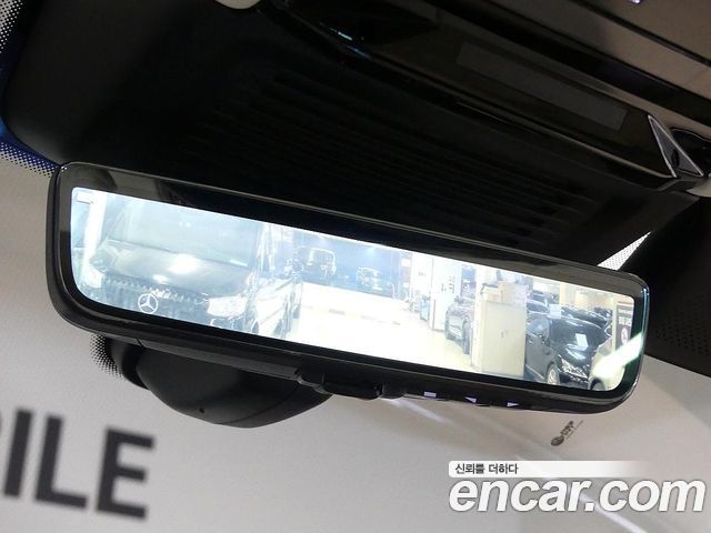 Land Rover Range Rover 2023 — photo 15