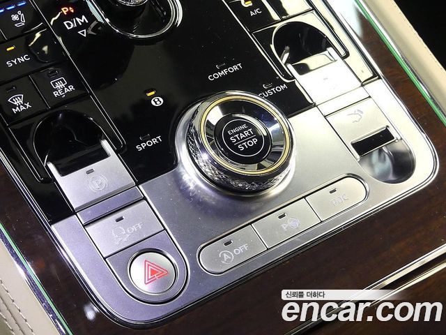 Bentley Continental 2024 — photo 13