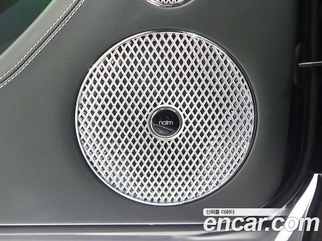 Bentley Continental 2024 — photo 15