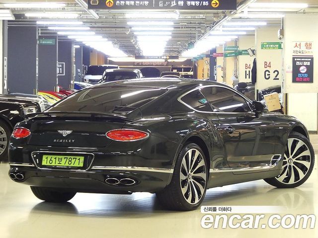 Bentley Continental 2024 — photo 19