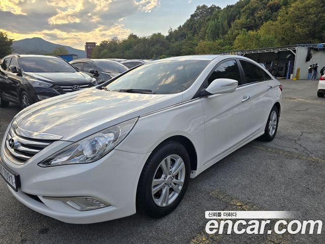 Hyundai Sonata 2014 — photo 1