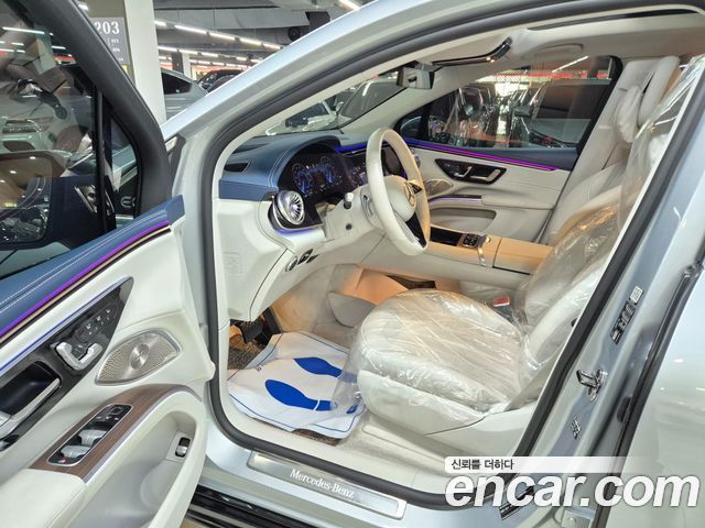 Mercedes-Benz EQS 2023 — photo 14