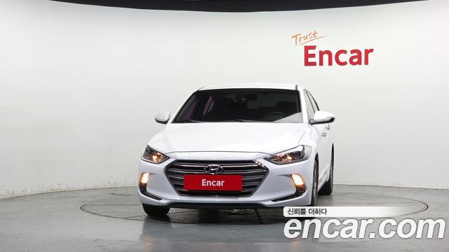 Hyundai AVANTE 2016 — photo 3