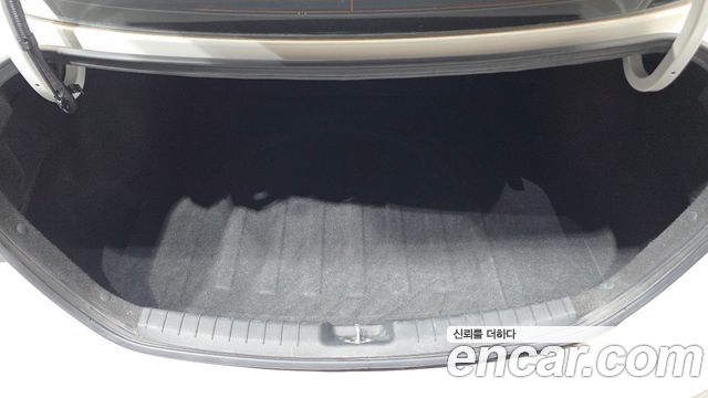 Hyundai AVANTE 2016 — photo 20
