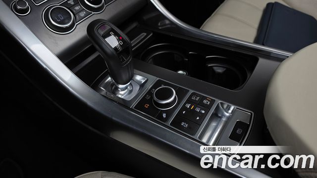Land Rover Range Rover Sport 2014 — photo 9