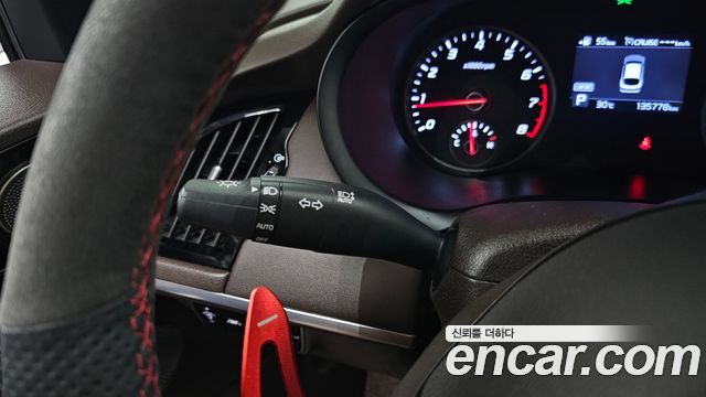 Kia Stinger 2018 — photo 27