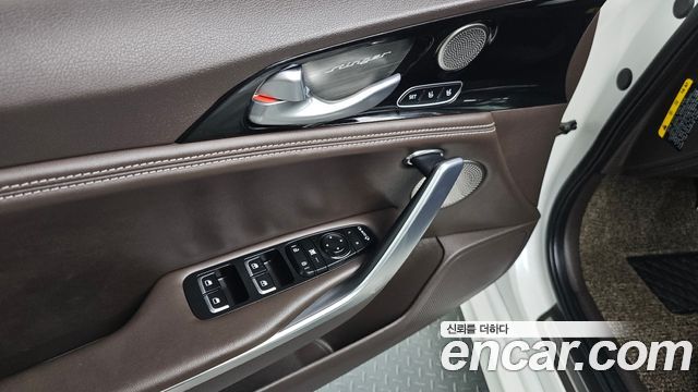 Kia Stinger 2018 — photo 30