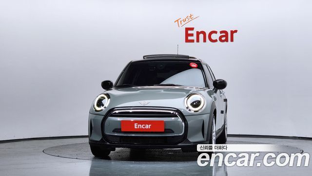 Mini Cooper 2022 — photo 3