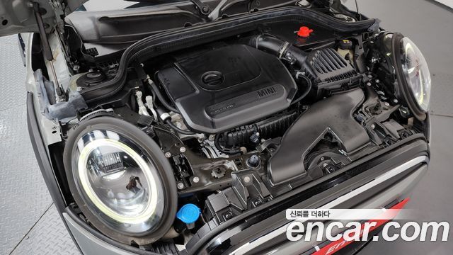 Mini Cooper 2022 — photo 6