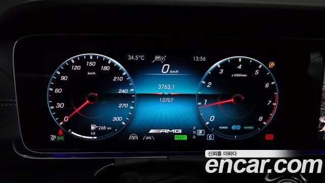 Mercedes-Benz AMG GT 2021 — photo 8