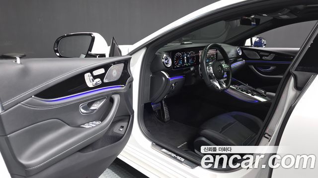 Mercedes-Benz AMG GT 2021 — photo 10