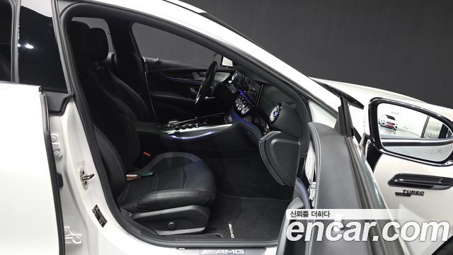 Mercedes-Benz AMG GT 2021 — photo 11