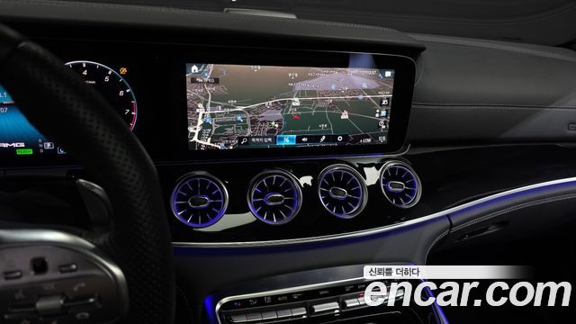 Mercedes-Benz AMG GT 2021 — photo 14