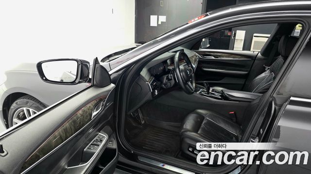 BMW Gran Turismo 2019 — photo 10