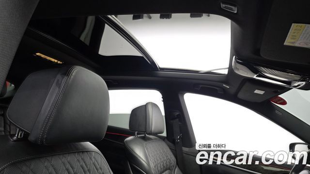BMW Gran Turismo 2019 — photo 20