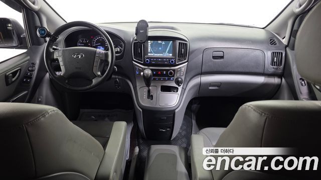 Hyundai Starex 2018 — photo 7
