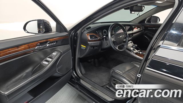 Genesis EQ900 2017 — photo 13