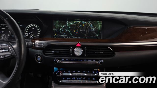Genesis EQ900 2017 — photo 19