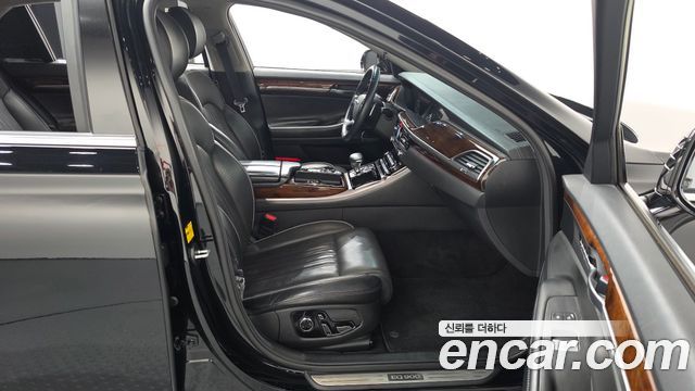 Genesis EQ900 2017 — photo 16