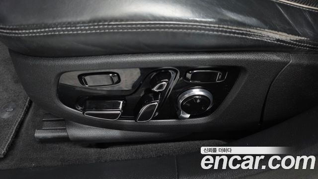Genesis EQ900 2017 — photo 31