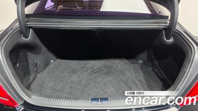 Genesis EQ900 2017 — photo 18