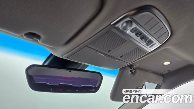 Genesis EQ900 2017 — photo 20