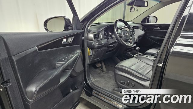 Kia Sorento 2015 — photo 13