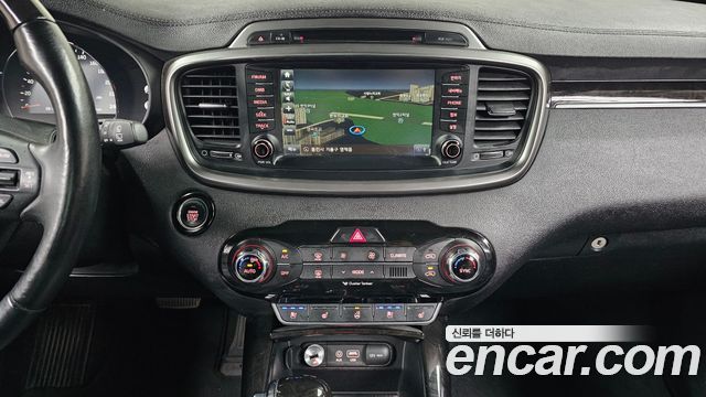 Kia Sorento 2015 — photo 18