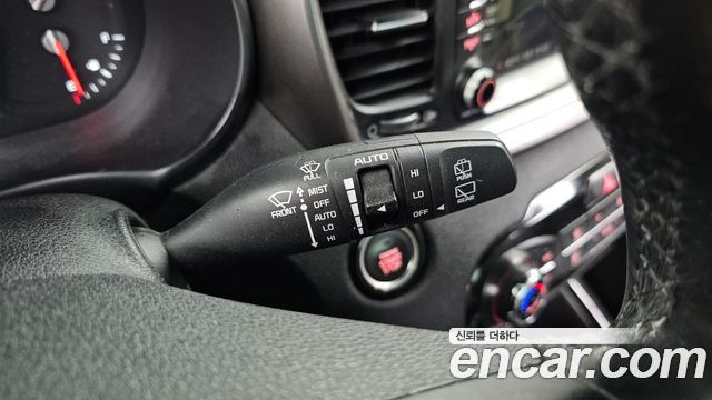 Kia Sorento 2015 — photo 28
