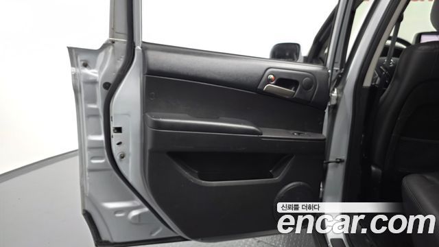 KG Mobility KORANDO 2017 — photo 15