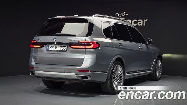 BMW X7 2025 — photo 2