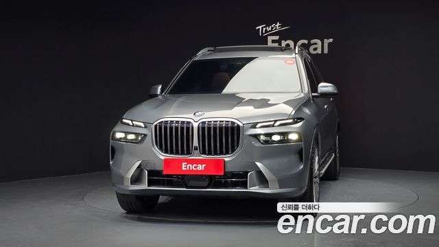 BMW X7 2025 — photo 3