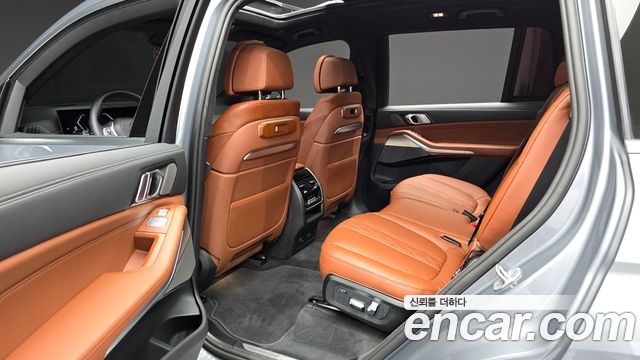 BMW X7 2025 — photo 17